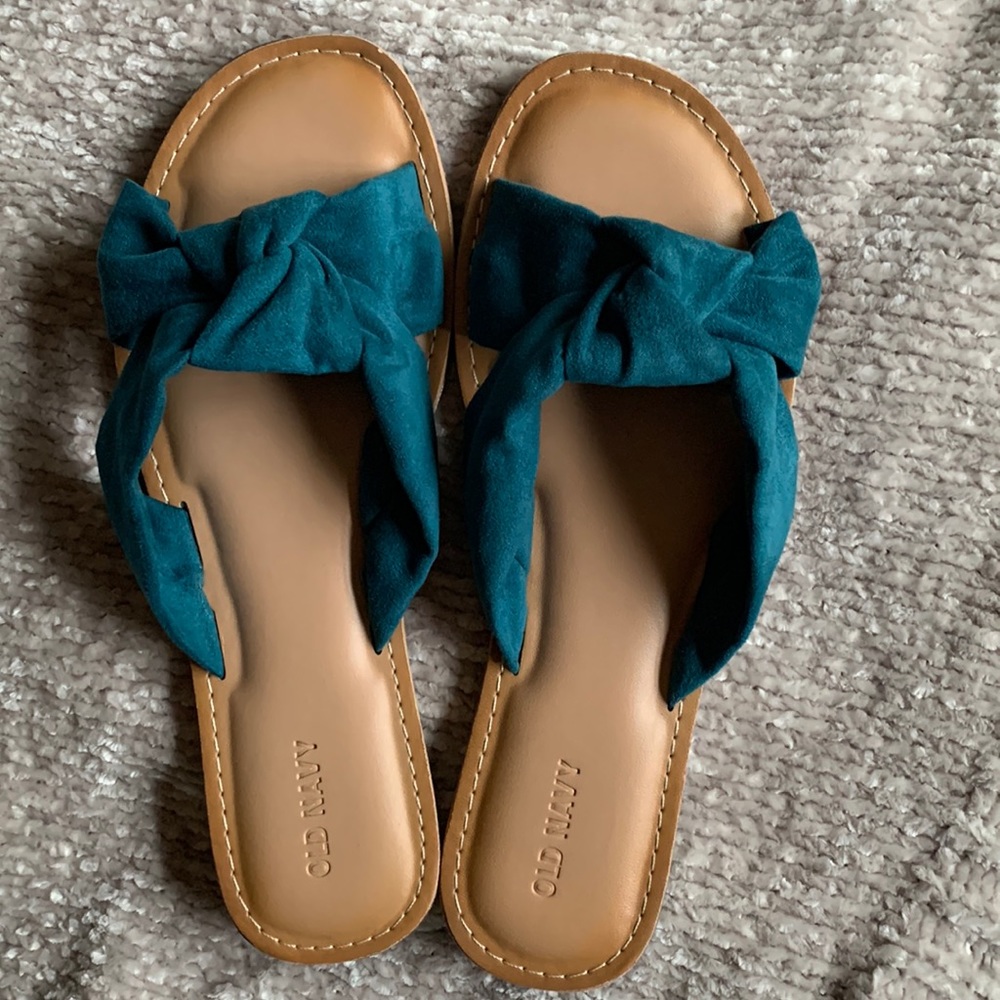 Women’s Old Navy knot slides -size 7.5 teal
